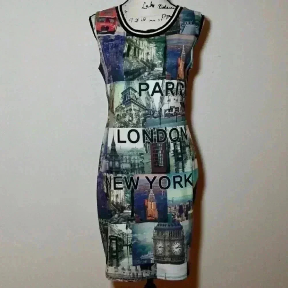 Love Chesley bodycon cityscape dress πππ - Picture 4 of 7